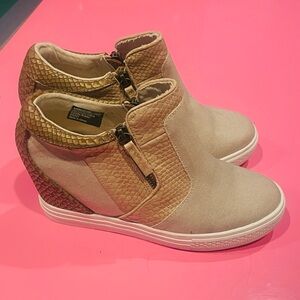 Not Rated Tinaya Beige and Tan Wedge Sneakers - Size 10
